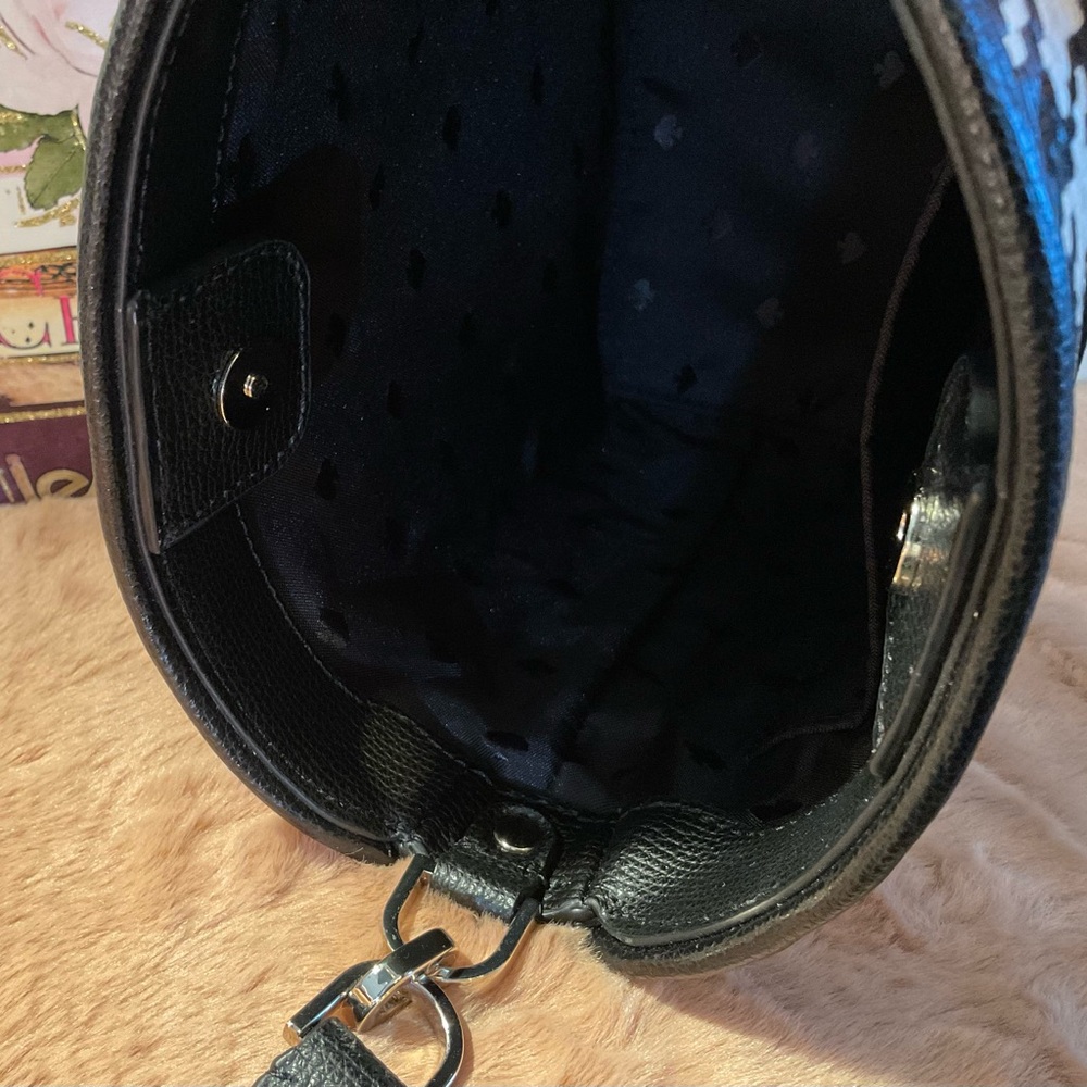 EUC Kate Spade Bucket bag - Picture 5 of 7